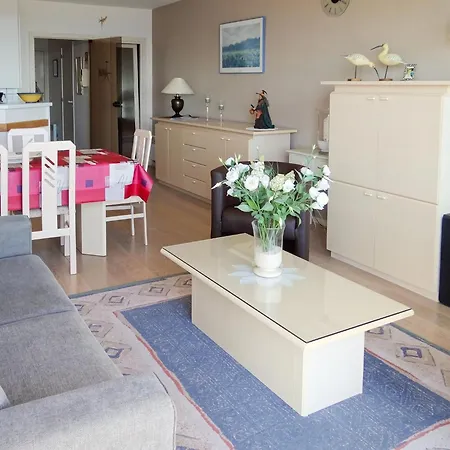 Apartment In Nieuwpoort With Sea View